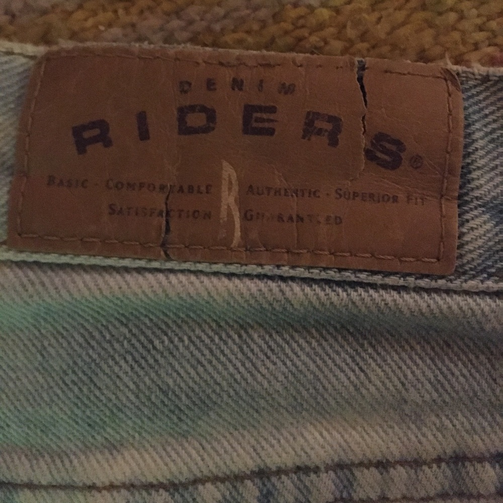 Lee Riders Cut Off Shorts - Picture 7 of 7